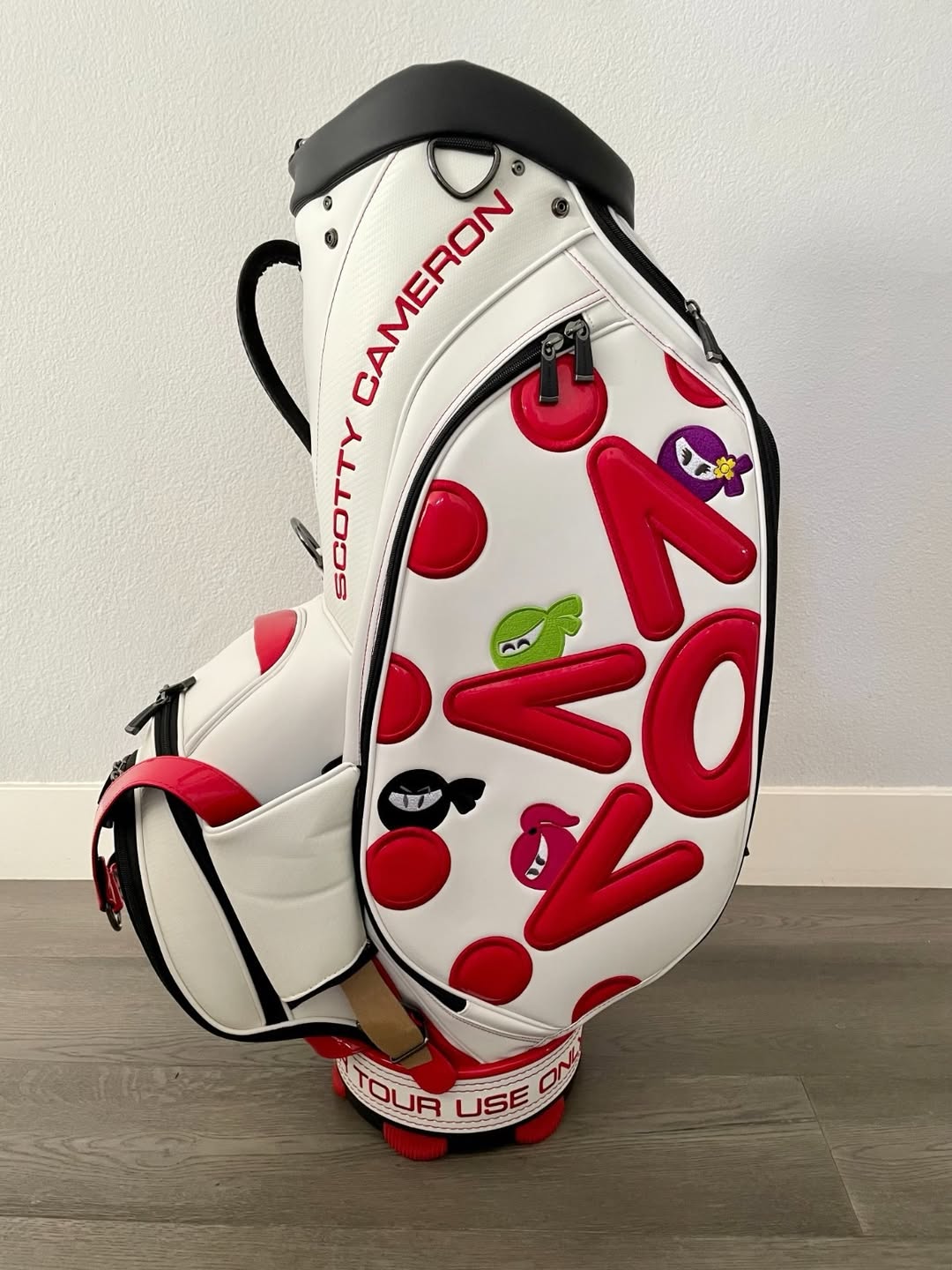 Buy Scotty Cameron Circle T Staff Bag online - Image 4